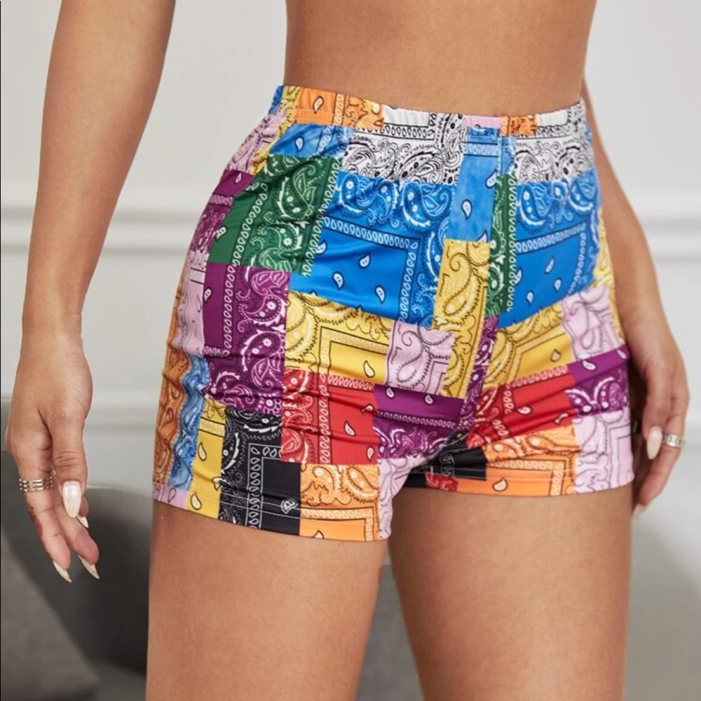 Bandana shorts